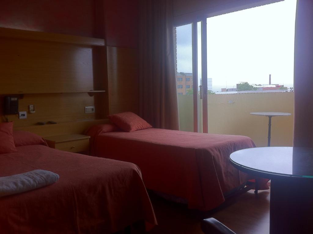 Hotel Ric Sabadell Værelse billede